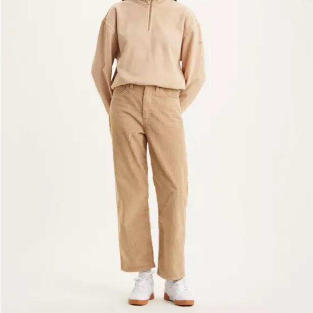 Levi’s Ribcage Straight Ankle Corduroys